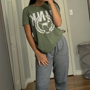 PINK T-SHIRT in the colour GREEN!!